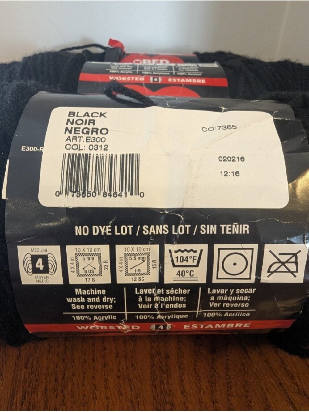 Red Heart Yarn 3 Skiens Of Acrylic #4 Worsted Weight Black Yarn 3- 7oz Each - Picture 7 of 7